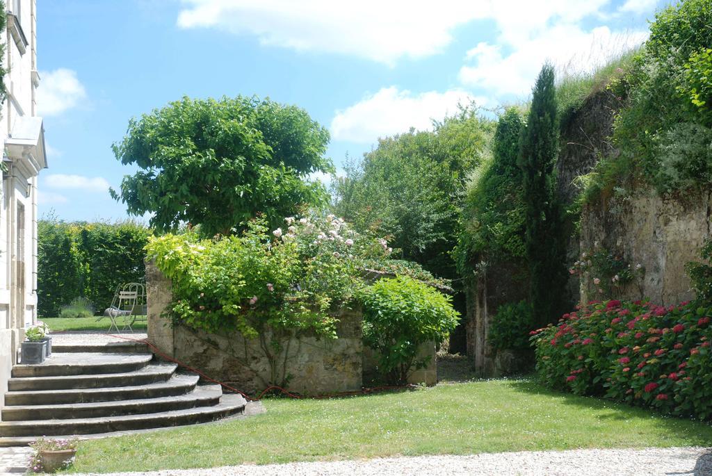 Villa Le Pavillon De La Lanterne Rochecorbon Habitación foto